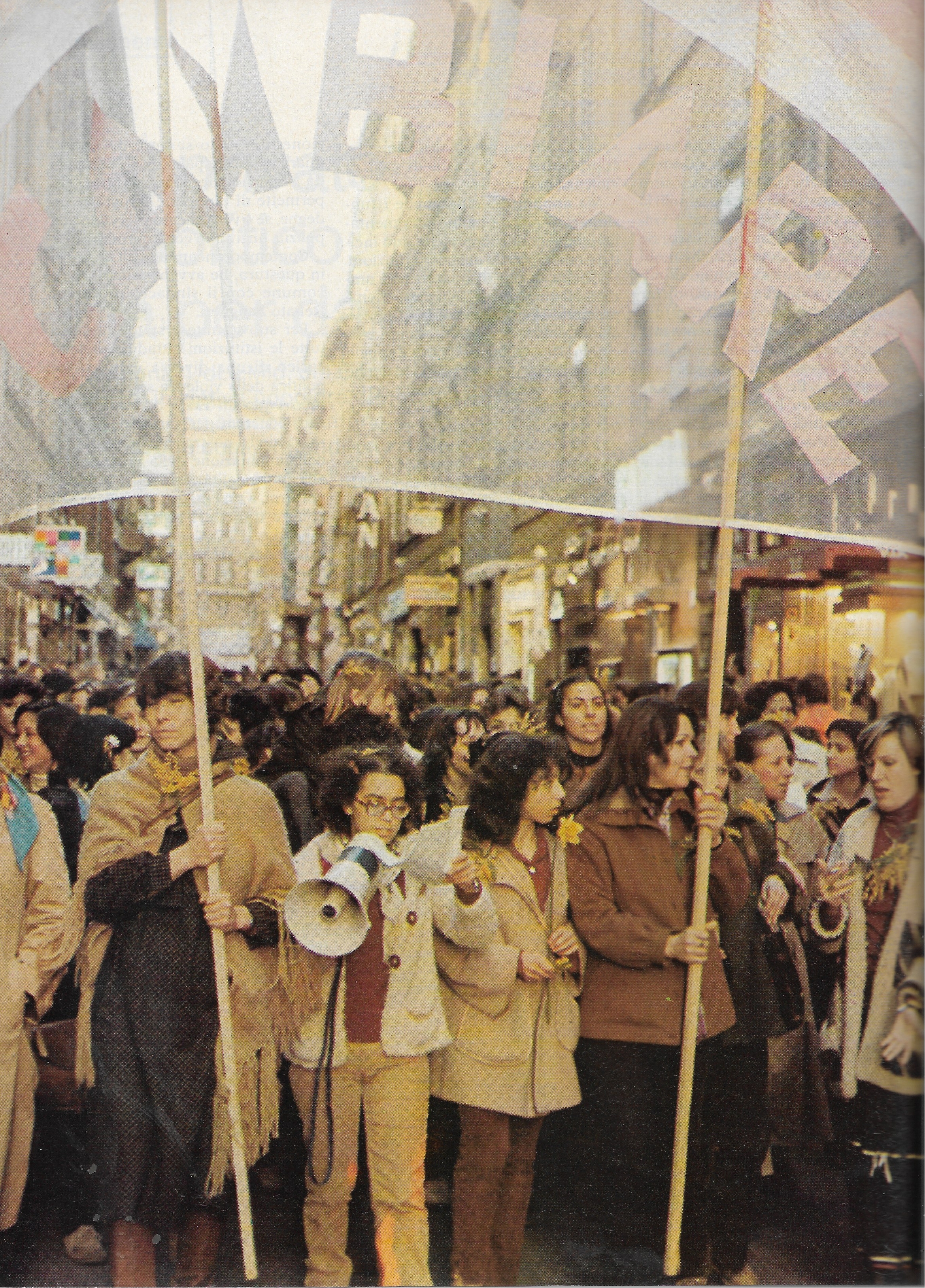 Foto: (nr 1-2) ma è di sinistra il movimento delle donne?